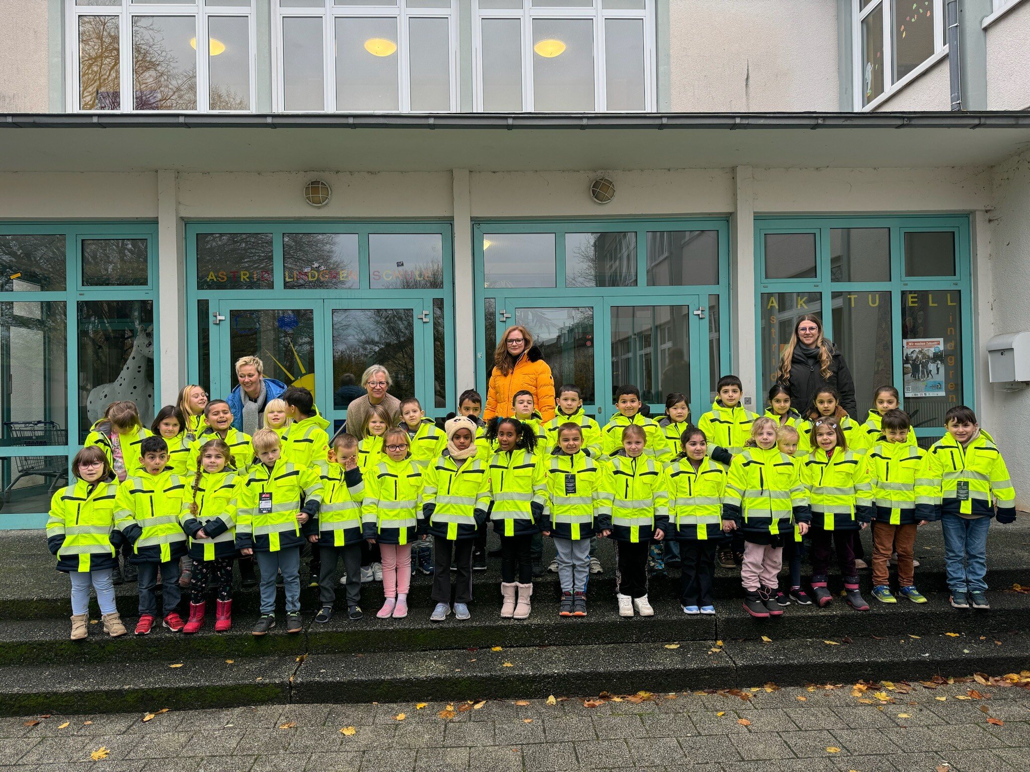 Reflektierende Winterjacke für Schüler. 